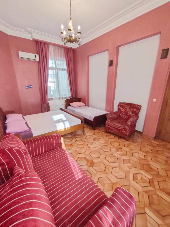 Batumi Sun Hostel 외부 사진