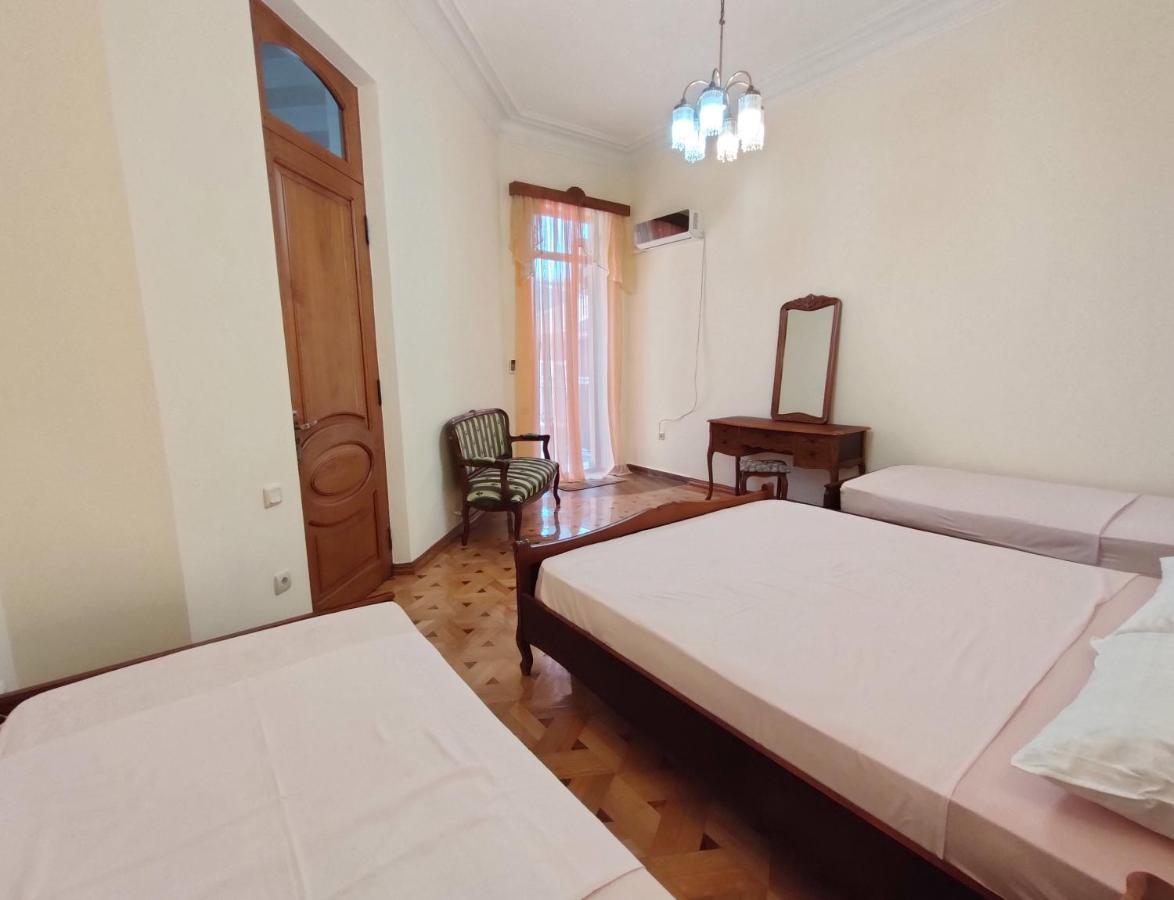 Batumi Sun Hostel 외부 사진
