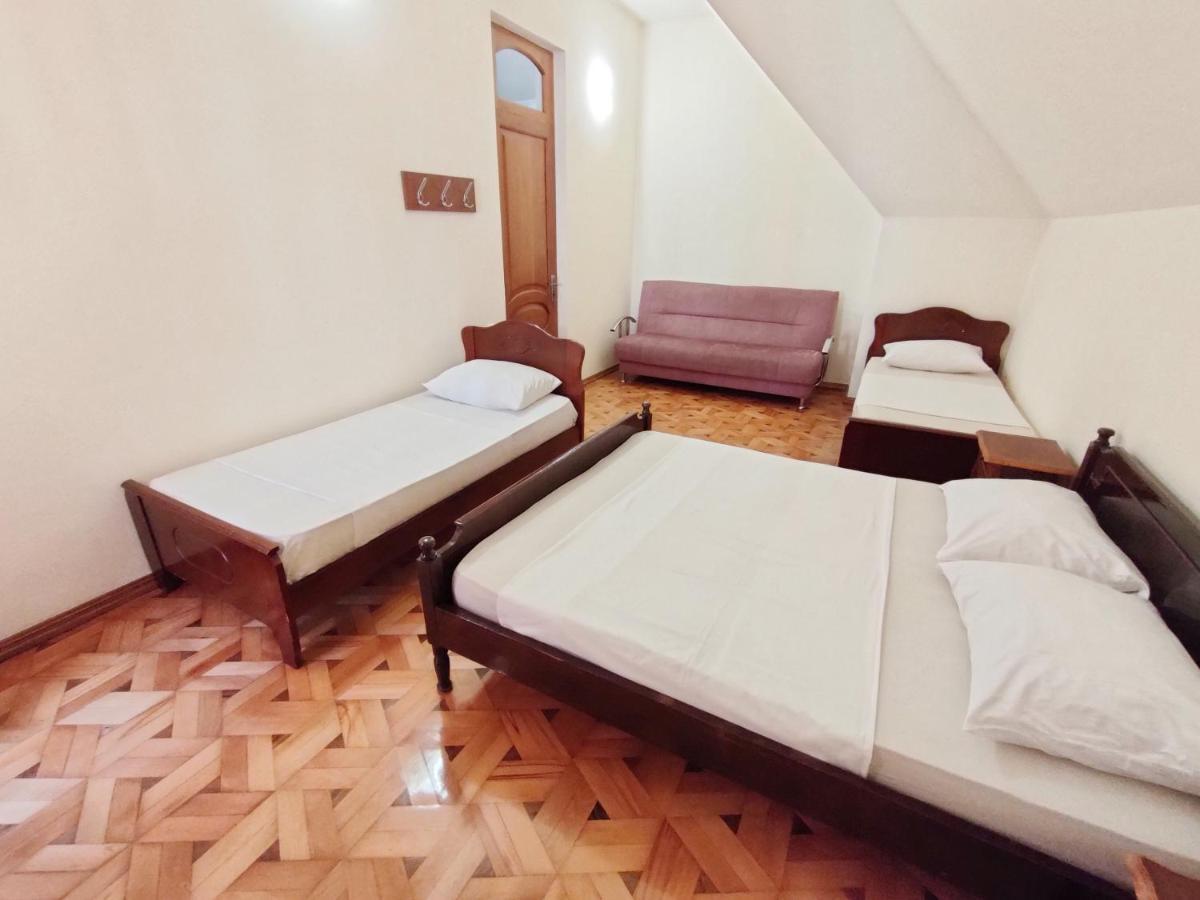 Batumi Sun Hostel 외부 사진