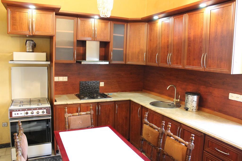 Batumi Sun Hostel 외부 사진