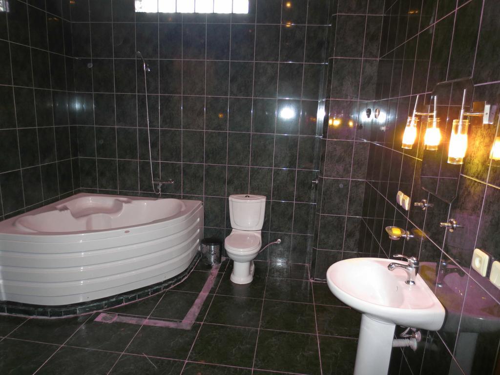Batumi Sun Hostel 객실 사진