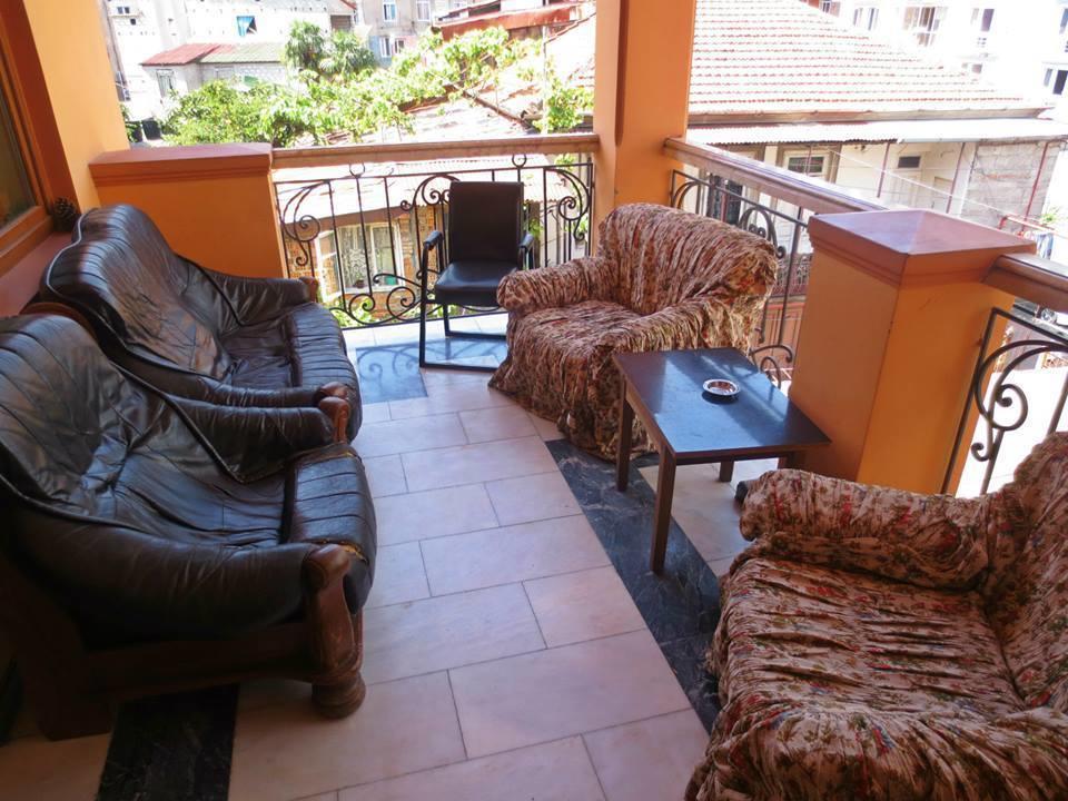 Batumi Sun Hostel 외부 사진