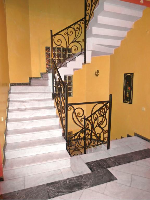 Batumi Sun Hostel 외부 사진